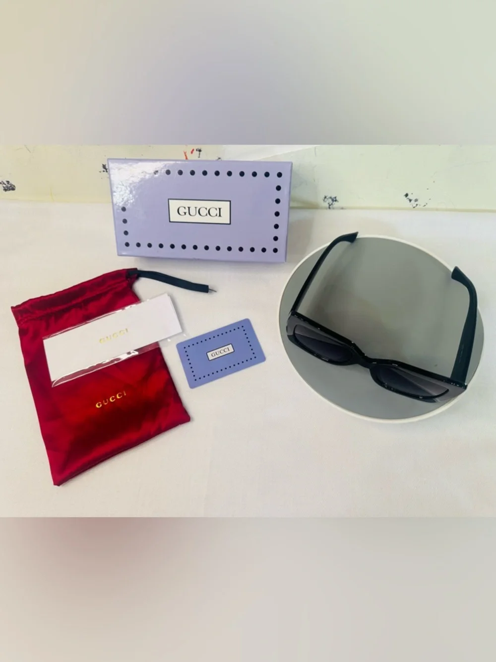 Gucci Oversized Sunglasses Full Inclusion - Picture 5 of 17